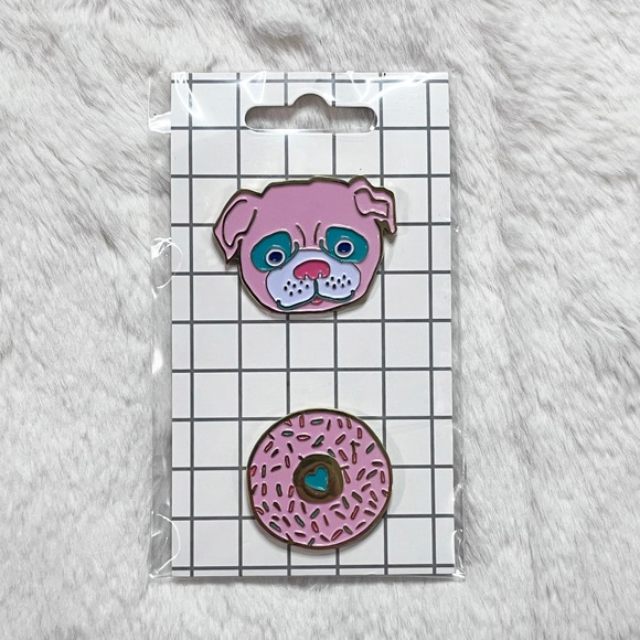 Jewelry - 🔮 5/$25 Pug And Donut Pins